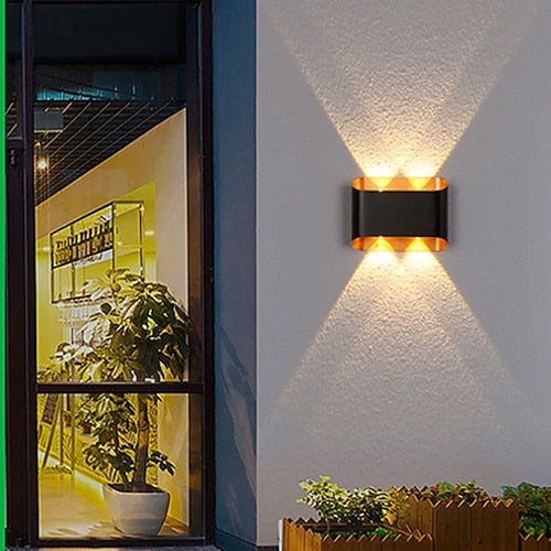 Outdoor Black Gold Wall Light