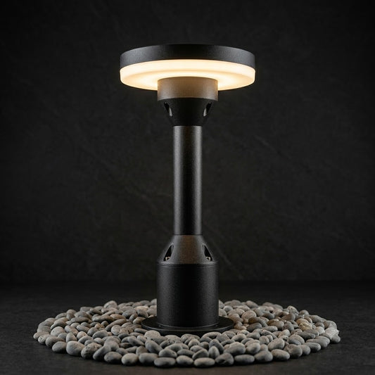 Halo Horizon Bollard Light