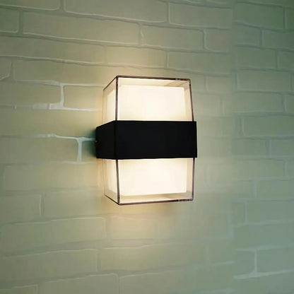 Noir Glow Outdoor Wall Light