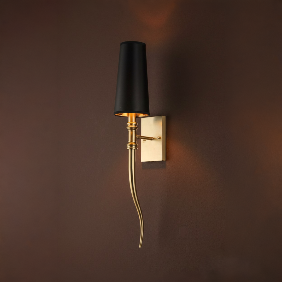 Layla Modern Wall Light