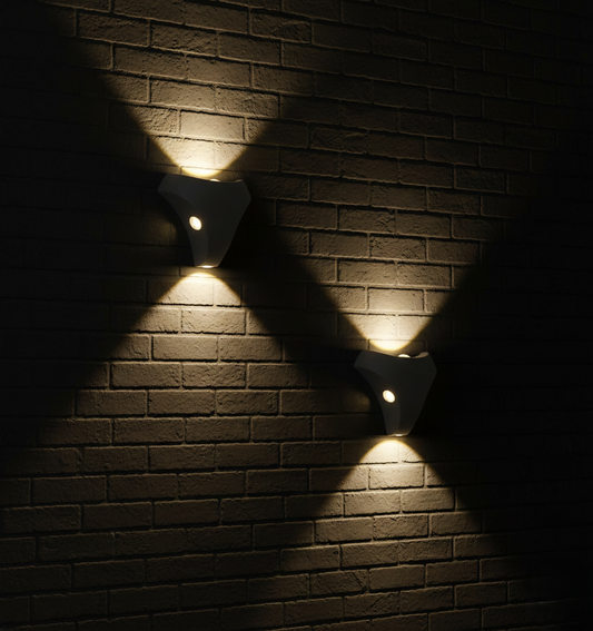 3 Beam Triangle Outdoor Wall Facade Light
