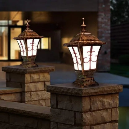 Evening Glow Gate Light