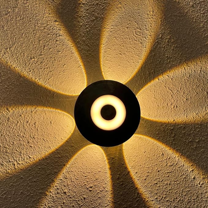 Orbit Geometric Multi-Beam Facade Light