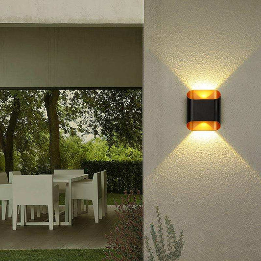 Outdoor Black Gold Wall Light