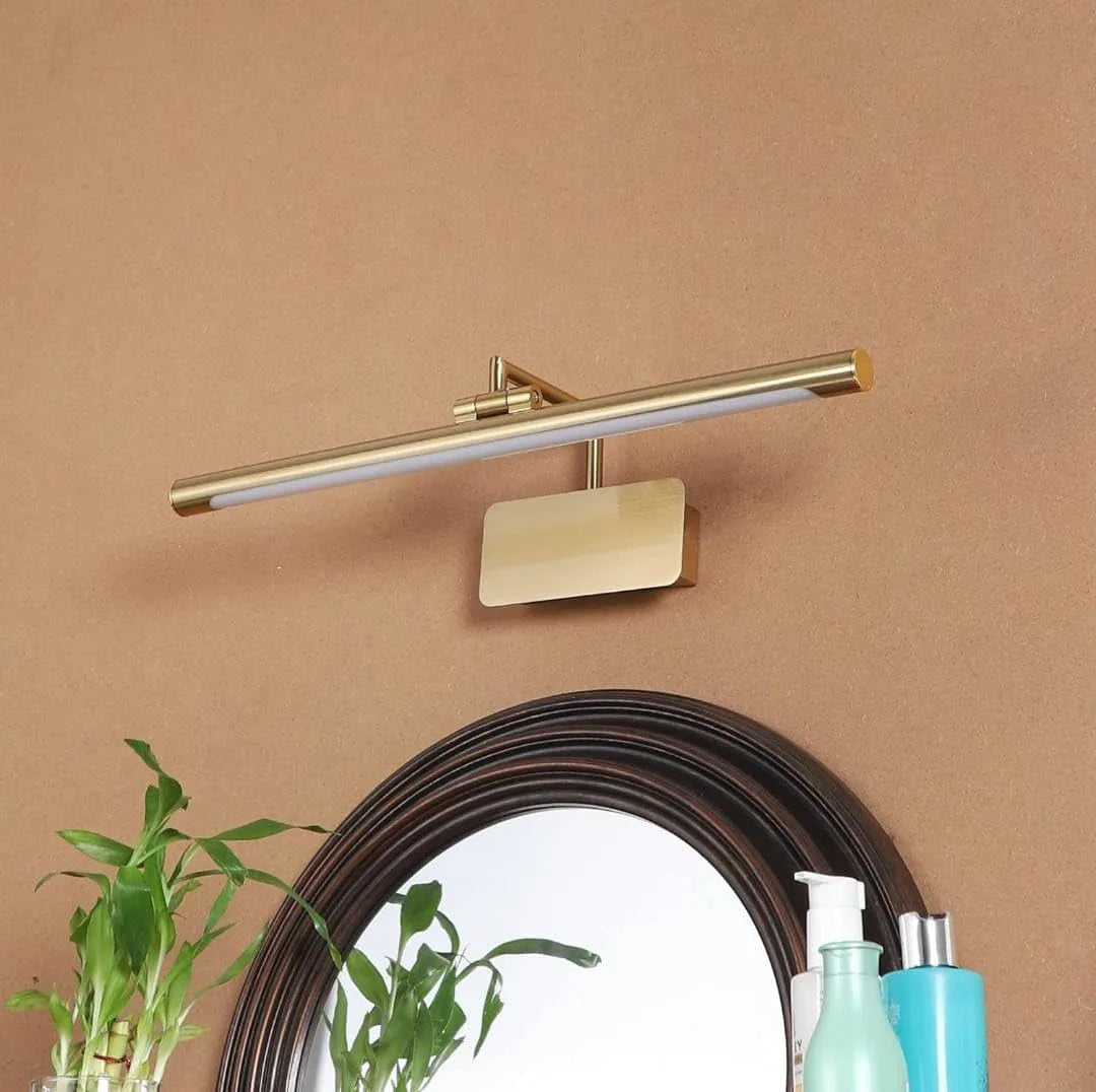 The Aurum Linea Adjustable Vanity & Picture Light