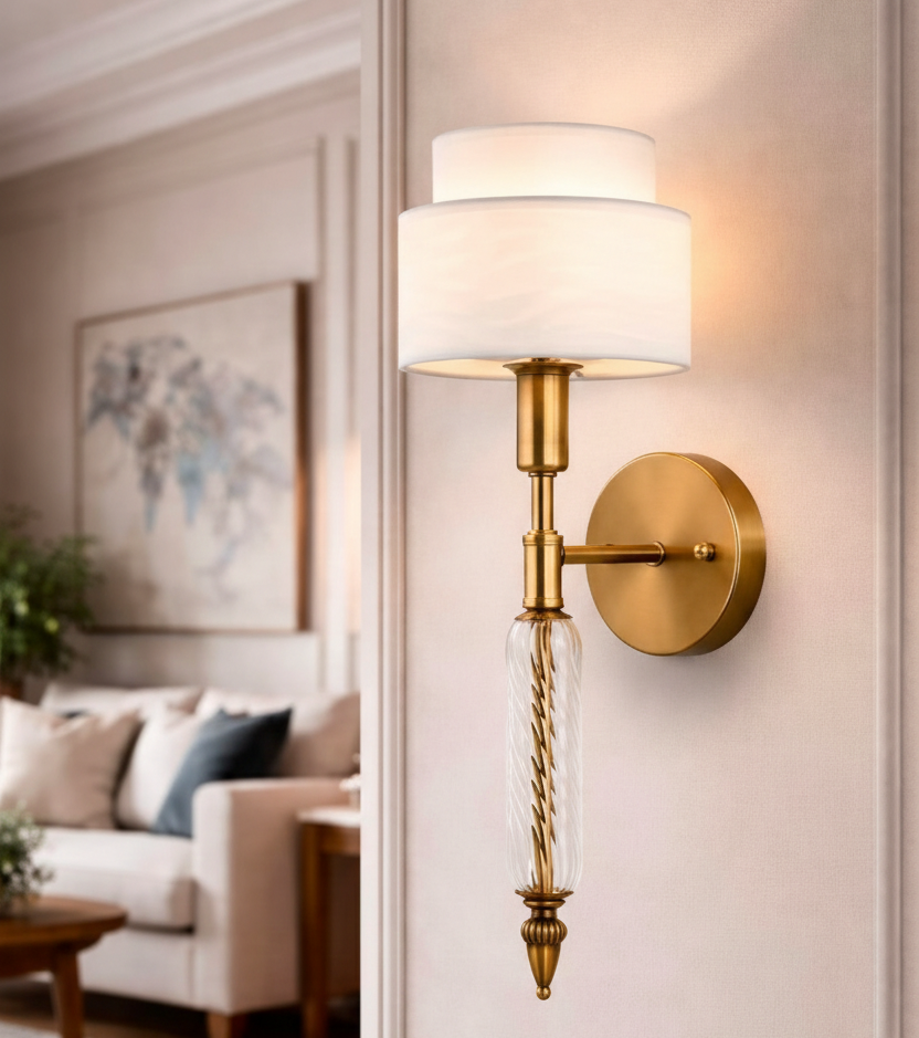 Elegant Lantern Wall Light
