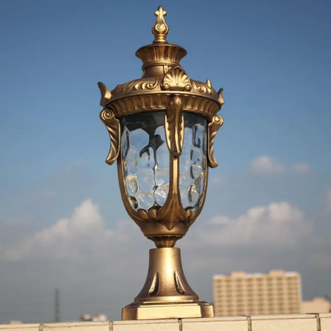 Bright Entryway Gate Light